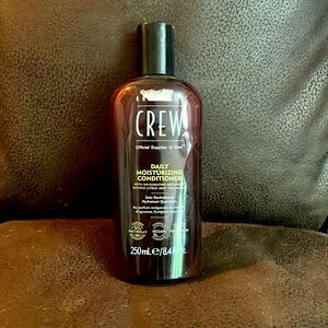 Brand new American crew daily moisturizing conditioner 8.4 fluid ounces